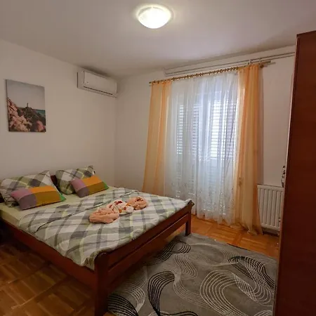 Bracic Apartment *