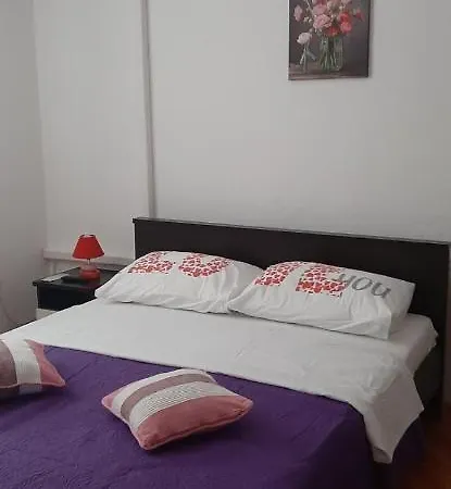 Bracic Apartment